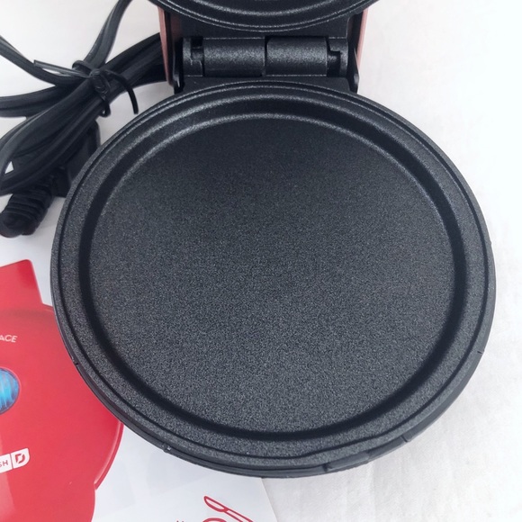 DASH Mini Maker griddle - Picture 4 of 5